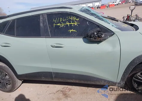 2025 Chevrolet Trax Fwd Activ z USA, uszkodzony, nr VIN KL77LKEP9SC152932